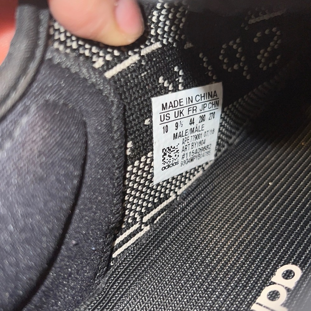 ❌SOLD❌ Adidas Yeezy OREO Boost 350 V2 Core Black - Picture 17 of 17